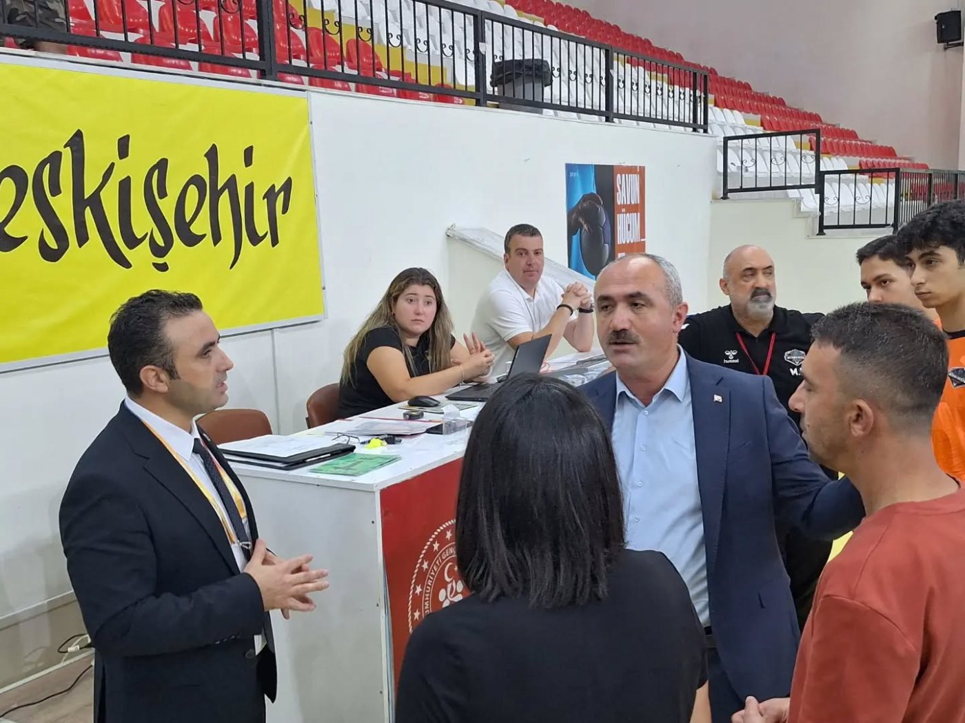 Masa hakemleri ve yetkililer