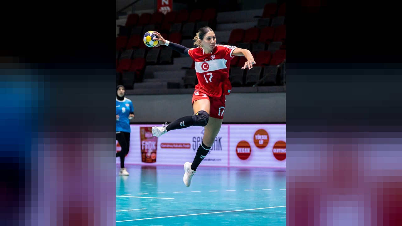 A Milli Kadın Takımı Ankara'da Tunus'u 28-26 yendi, ikinci hazırlık maçı cumartesi